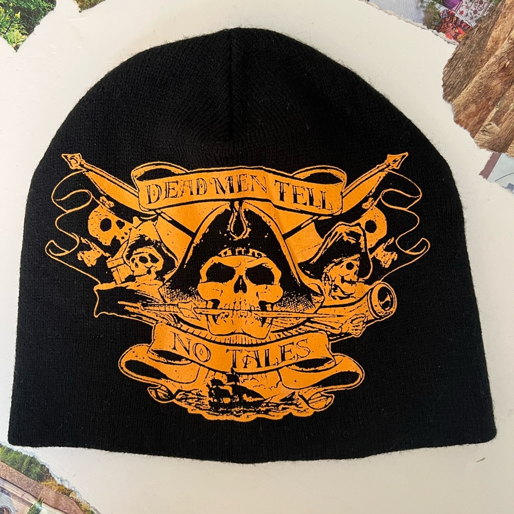 Disneyland Park Pirates of the Caribbean black “Dead Men Tell No Tales” Beanie